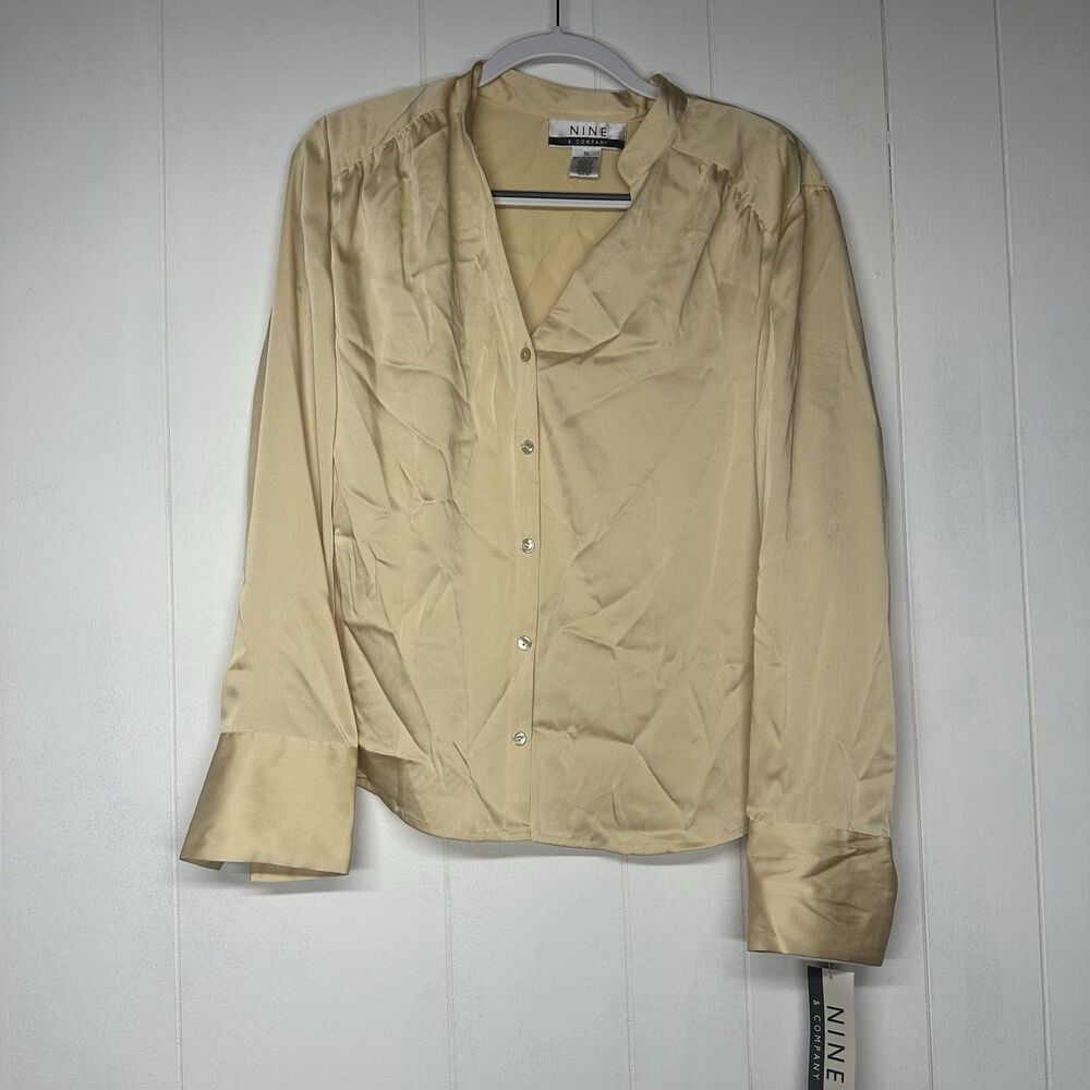 Nine & Company Women’s Size 16 NWT Beige Button Front Blouse Long Sleeve